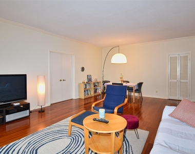 2425 Underwood Street - Photo Thumbnail 5