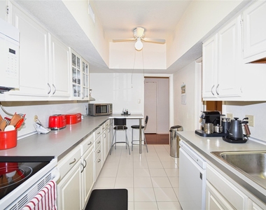2425 Underwood Street - Photo Thumbnail 16