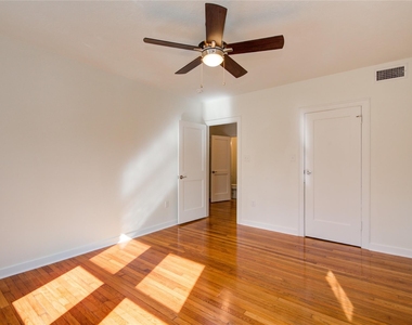 2208 Blodgett Street - Photo Thumbnail 28