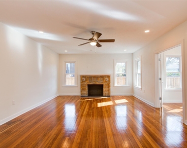 2208 Blodgett Street - Photo Thumbnail 13
