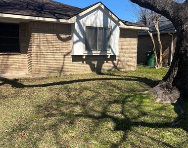 10822 Langdon Lane - Photo Thumbnail 1