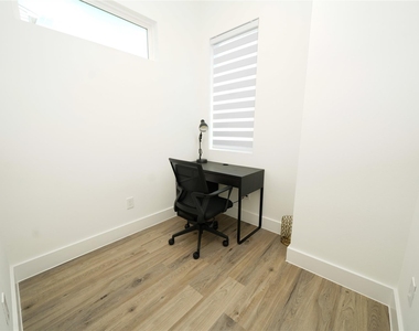 4607 Edmund Street - Photo Thumbnail 22