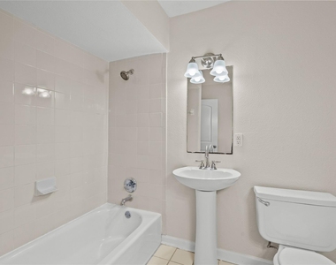 102 Strand Street - Photo Thumbnail 8