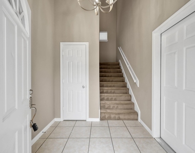 179 Binnacle Court - Photo Thumbnail 2