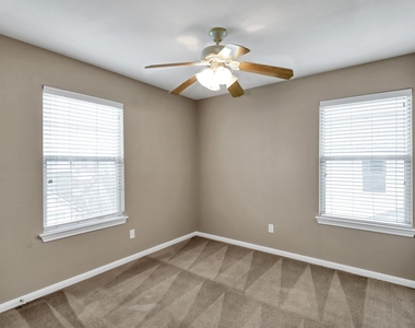 179 Binnacle Court - Photo Thumbnail 16