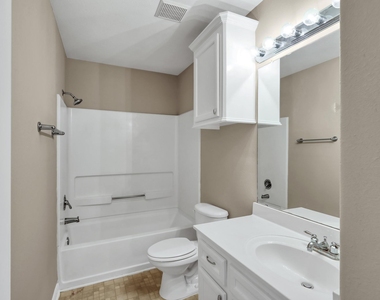 179 Binnacle Court - Photo Thumbnail 15