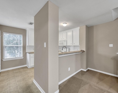 179 Binnacle Court - Photo Thumbnail 8