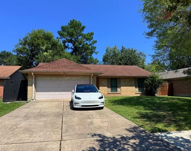 9430 Charter Ridge Drive - Photo Thumbnail 1
