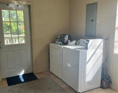 119 N Orange Avenue - Photo Thumbnail 8