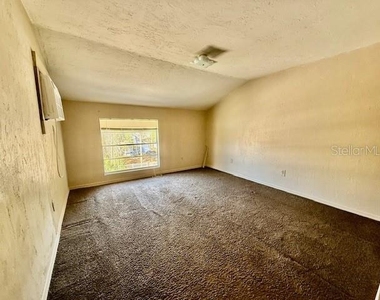 119 N Orange Avenue - Photo Thumbnail 6