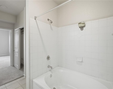 5125 Palm Springs Boulevard - Photo Thumbnail 4