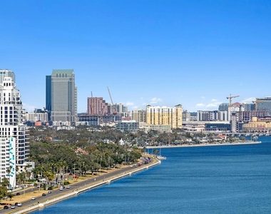 3101 Bayshore Boulevard - Photo Thumbnail 14