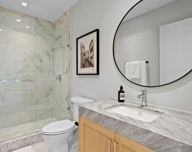 3101 Bayshore Boulevard - Photo Thumbnail 35