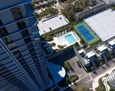 3101 Bayshore Boulevard - Photo Thumbnail 92