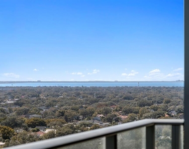 3101 Bayshore Boulevard - Photo Thumbnail 43