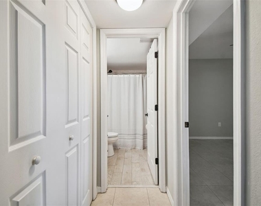 5557 Sea Forest Drive - Photo Thumbnail 34