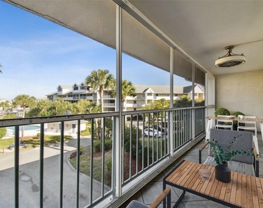 5557 Sea Forest Drive - Photo Thumbnail 84