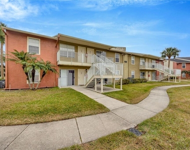 308 Lake Parsons Green - Photo Thumbnail 1