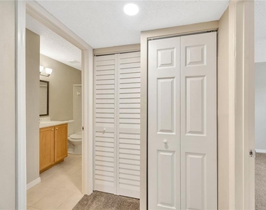 308 Lake Parsons Green - Photo Thumbnail 13