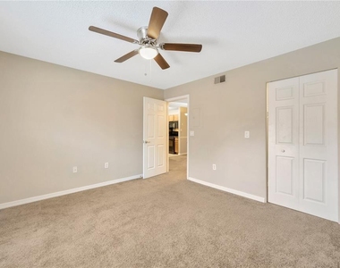 308 Lake Parsons Green - Photo Thumbnail 22