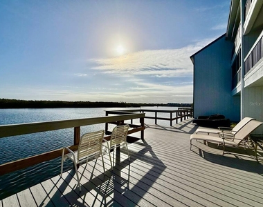 821 Bahia Del Sol Drive - Photo Thumbnail 24