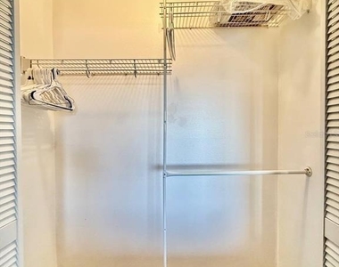 821 Bahia Del Sol Drive - Photo Thumbnail 17