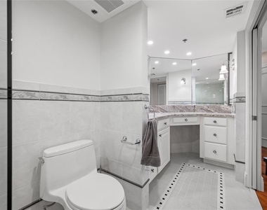 1600 Gulf Boulevard - Photo Thumbnail 35