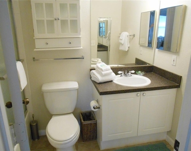 2171 Portofino Place - Photo Thumbnail 19
