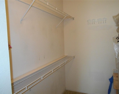 2171 Portofino Place - Photo Thumbnail 17