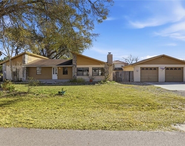 10301 Trail Ridge Lane - Photo Thumbnail 1