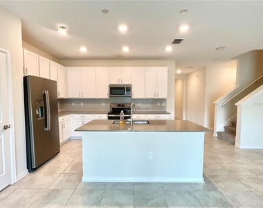 4424 Blackbird Street - Photo Thumbnail 3