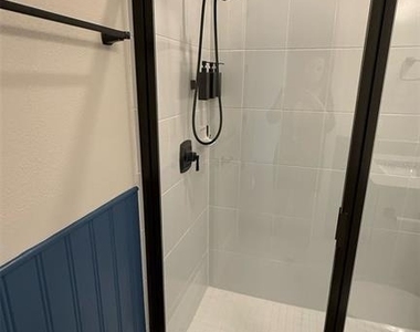 5681 Arborvista Drive - Photo Thumbnail 5