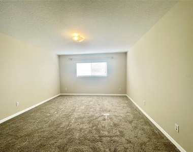 890 Marcello Boulevard - Photo Thumbnail 16