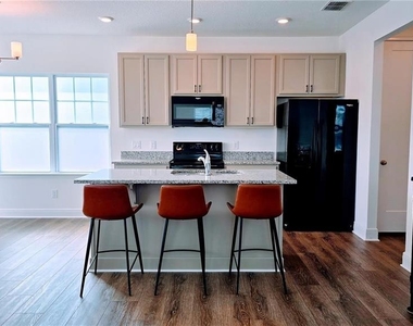 6643 Bridgman Street - Photo Thumbnail 6