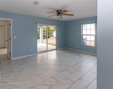 133 W Park Avenue - Photo Thumbnail 4