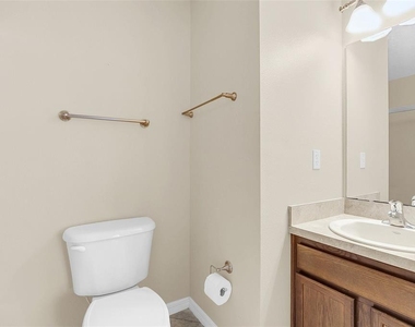 1422 Saffron Trail - Photo Thumbnail 15