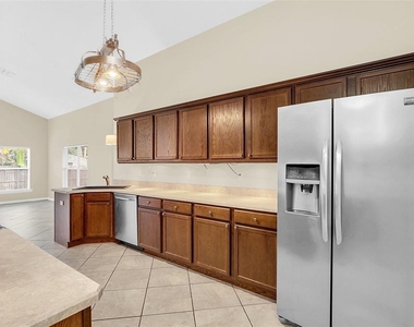 1422 Saffron Trail - Photo Thumbnail 13