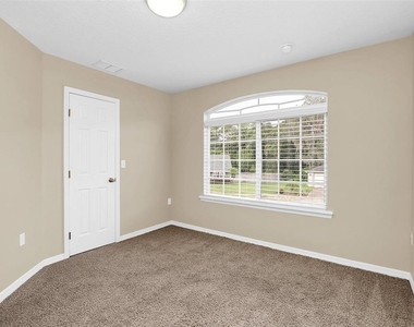 1422 Saffron Trail - Photo Thumbnail 18