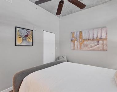 525 E Jackson St Street - Photo Thumbnail 29