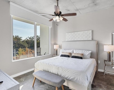 525 E Jackson St Street - Photo Thumbnail 18