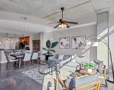 525 E Jackson St Street - Photo Thumbnail 8
