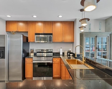 525 E Jackson St Street - Photo Thumbnail 16