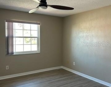 136 Florida Shores Boulevard - Photo Thumbnail 19