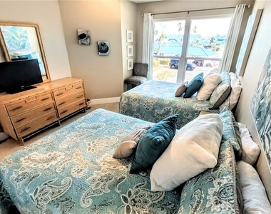 958 Sandpiper Circle - Photo Thumbnail 24