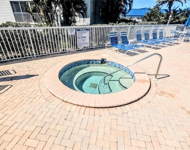 958 Sandpiper Circle - Photo Thumbnail 31