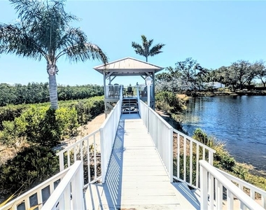 958 Sandpiper Circle - Photo Thumbnail 43