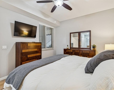 7607 Grand Estuary Trail - Photo Thumbnail 17