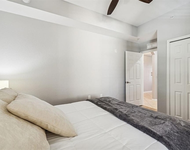 7607 Grand Estuary Trail - Photo Thumbnail 25