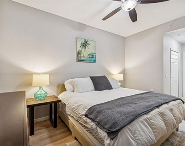 7607 Grand Estuary Trail - Photo Thumbnail 18