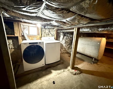 42 Wells Avenue - Photo Thumbnail 18